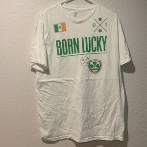 🌵3/$15 🌵  St Patrick’s day tee shirt / large